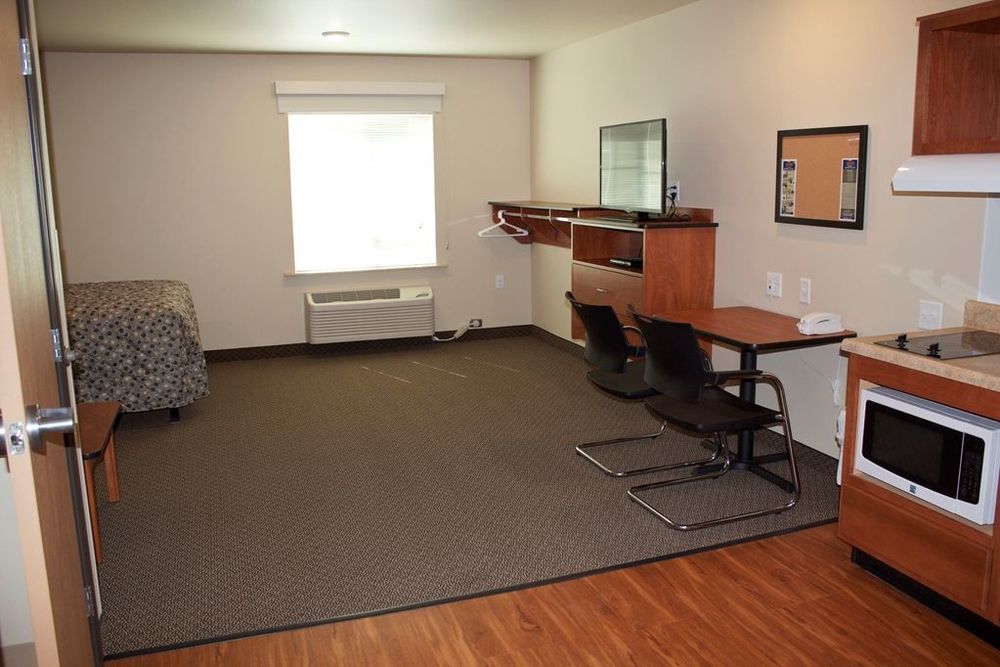 Suburban Studios Watford City Kamer foto